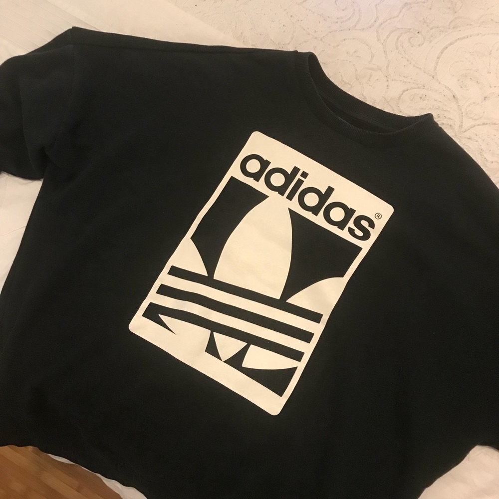 Adidas Crewneck Sweatshirt
